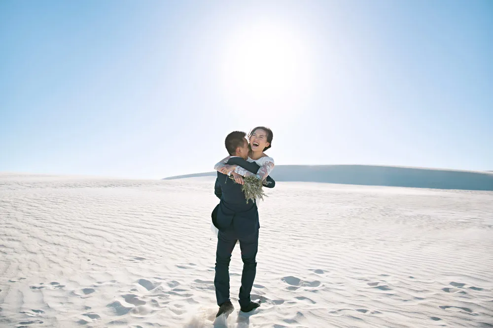 Photography by Axioo. Lancelin Desert Perth pre-wedding photos. theweddingnotebook.com