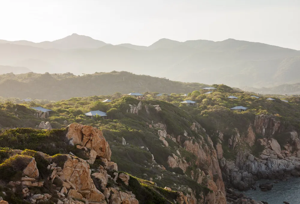 Amono'i. Luxury Honeymoon Resorts in Southeast Asia. theweddingnotebook.com