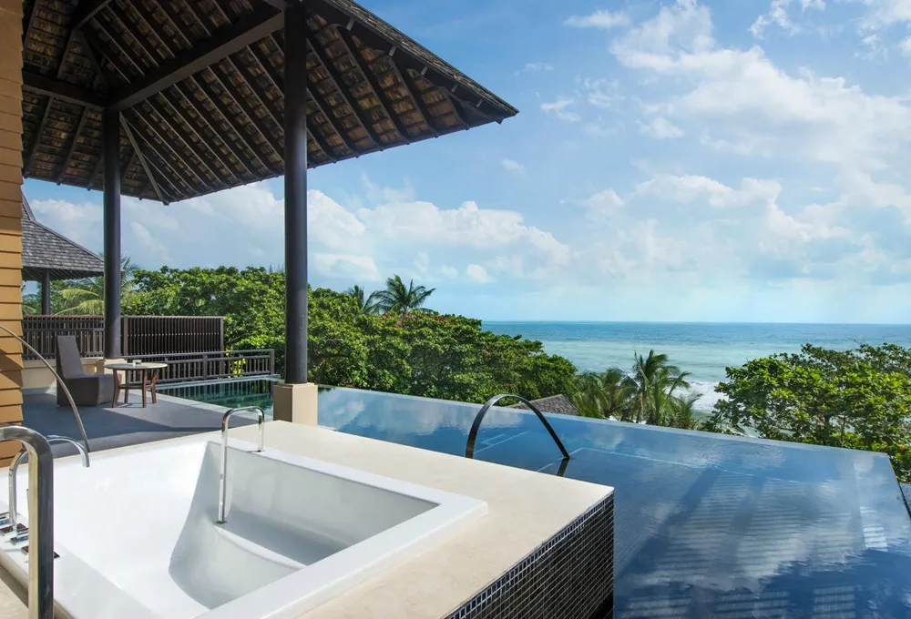 Vana Belle Koh Samui. Luxury Honeymoon Resorts in Southeast Asia. theweddingnotebook.com