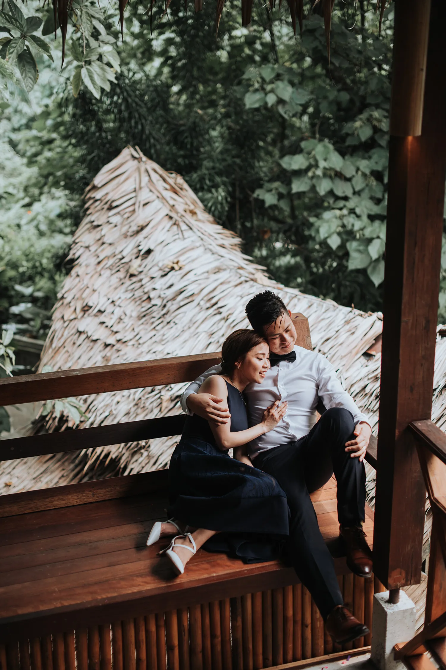 Zach Chin of Munkeat Studio. theweddingnotebook.com