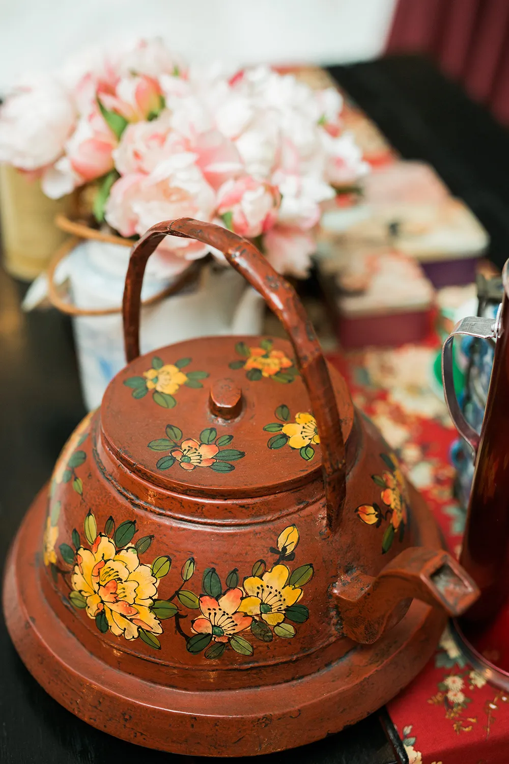 Photo by Peter Herman Photography. theweddingnotebook.com 