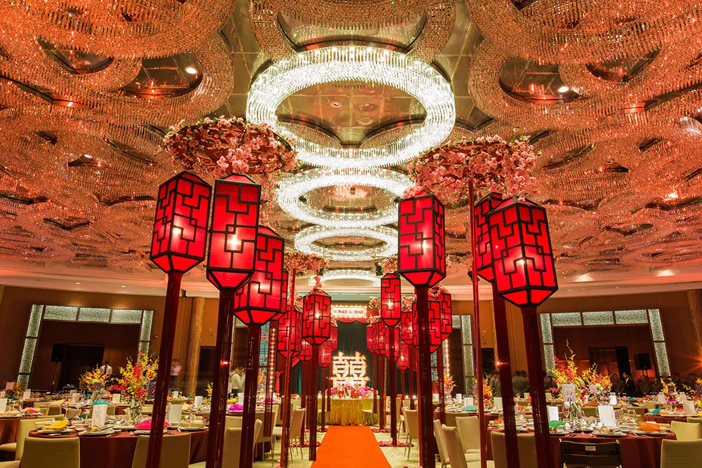 Photo by Peter Herman Photography. theweddingnotebook.com 