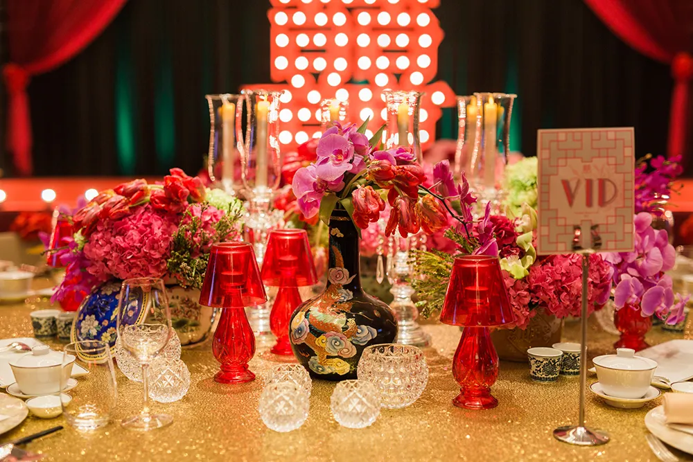 Photo by Peter Herman Photography. theweddingnotebook.com 