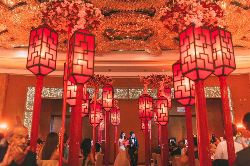 Photo by Peter Herman Photography. theweddingnotebook.com 