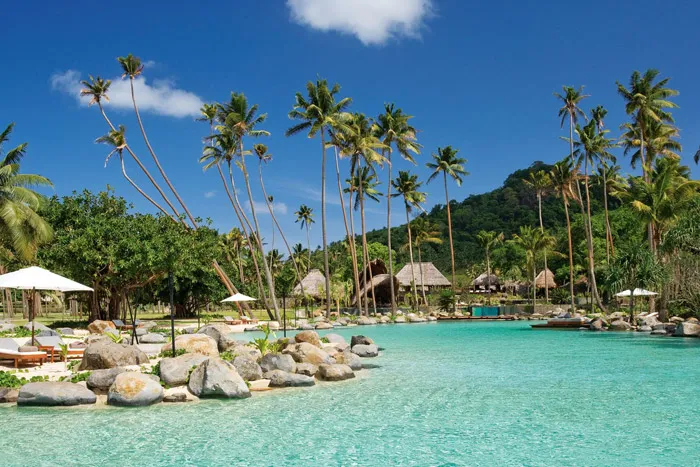 20 Honeymoon Ideas – Laucada Island, Fiji. theweddingnotebook.com