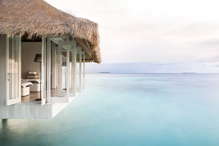 20 Honeymoon Ideas – Cheval Blanc Randheli, Maldives. theweddingnotebook.com