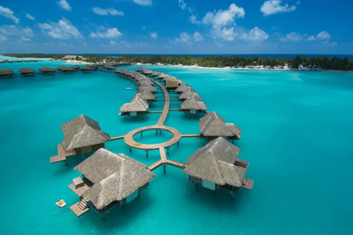 20 Honeymoon Ideas – Four Seasons Resort Bora Bora. theweddingnotebook.com