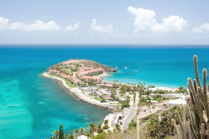 20 Honeymoon Ideas – Saint Martin/Sint Maarten. theweddingnotebook.com