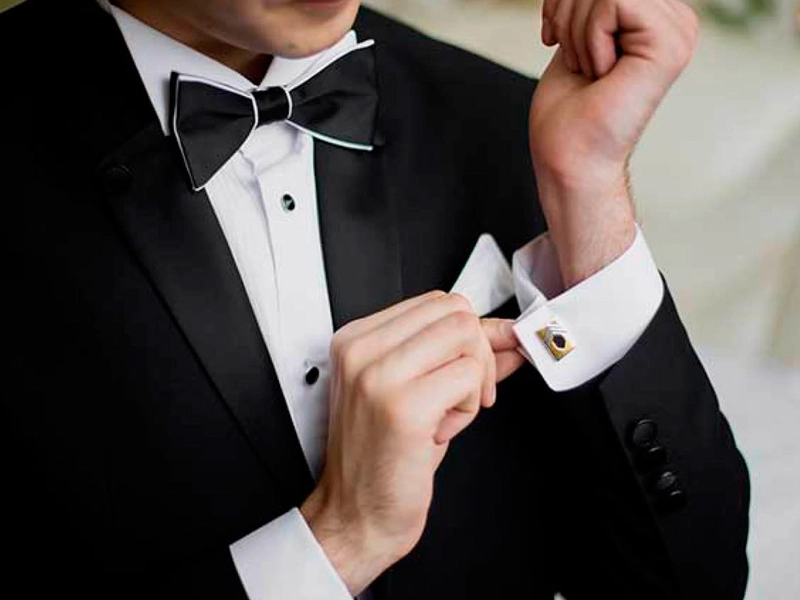 5 Mistakes to Avoid When Wearing a Tuxedo