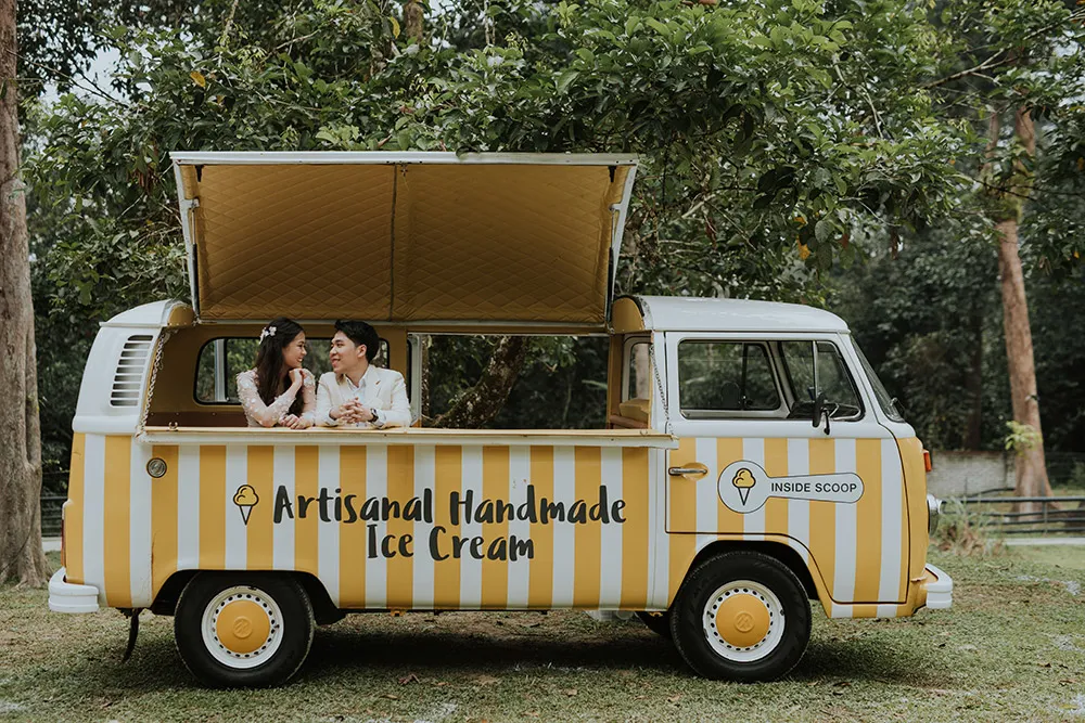 Photo by Jasmine. A Photography. theweddingnotebook.com