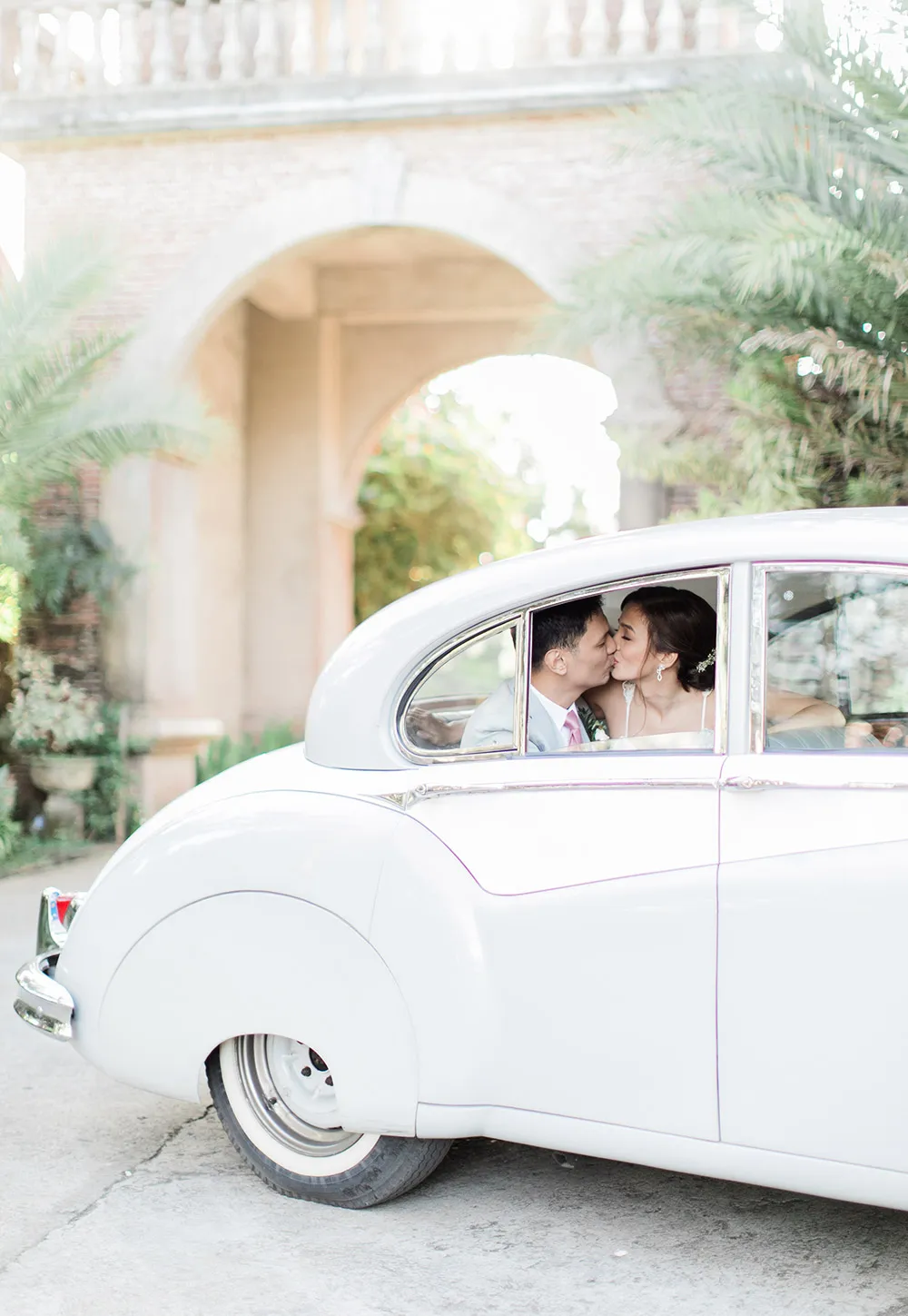 Marlon Capuyan Photography. theweddingnotebook.com