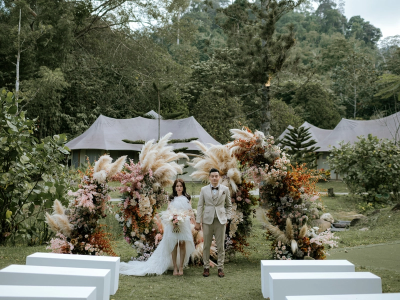 A Beautiful Tiarasa Escape Wedding Celebration