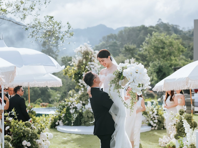 A Bespoke Garden Wedding at The Acres Resort featuring an All-White Dress Code