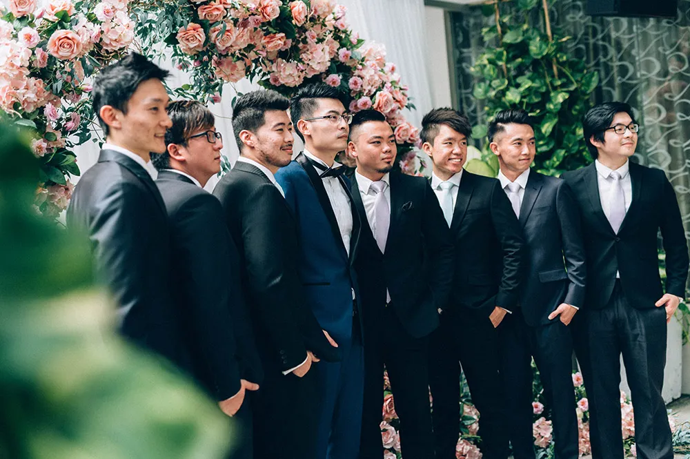 Photo by Trees On The Moon. theweddingnotebook.com