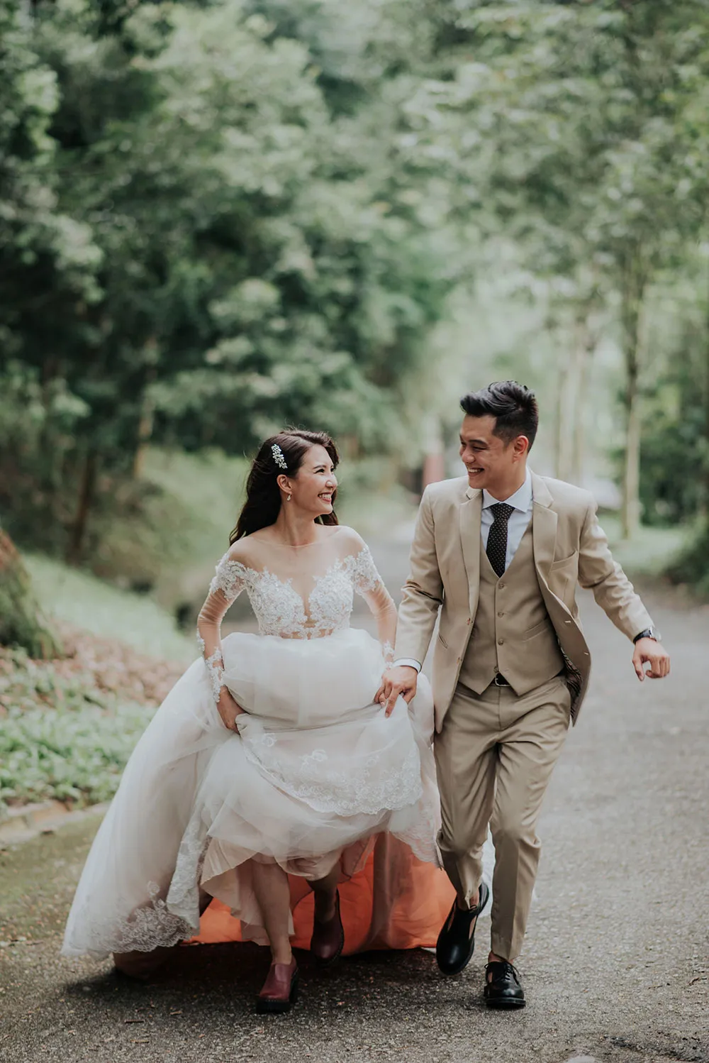 Twins photography. theweddingnotebook.com