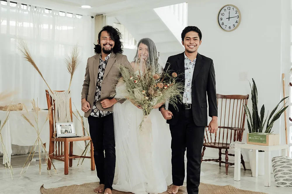 Photo by ProudRad. theweddingnotebook.com