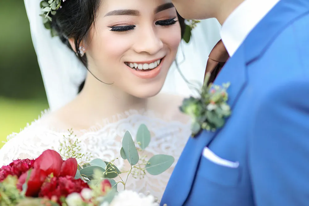 Photo by Axioo. ttp://theweddingnotebook.com