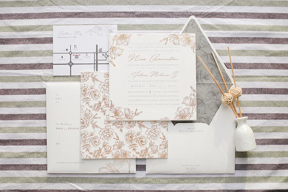 Photo by Axioo. ttp://theweddingnotebook.com