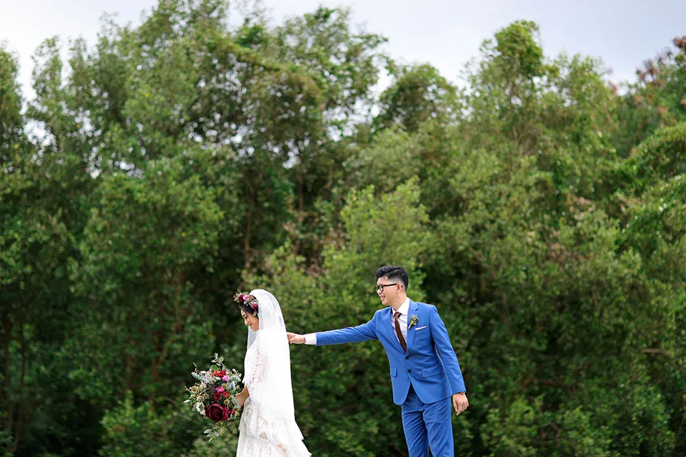 Photo by Axioo. ttp://theweddingnotebook.com