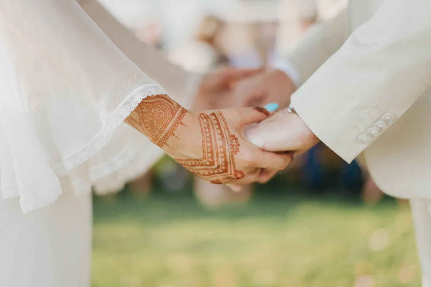 Destination wedding in Bali. Photography by Terralogical. theweddingnotebook.com