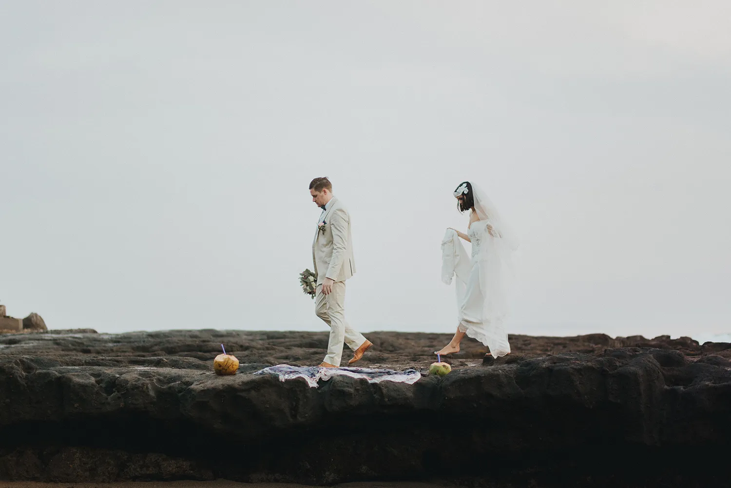 Destination wedding in Bali. Photography by Terralogical. theweddingnotebook.com