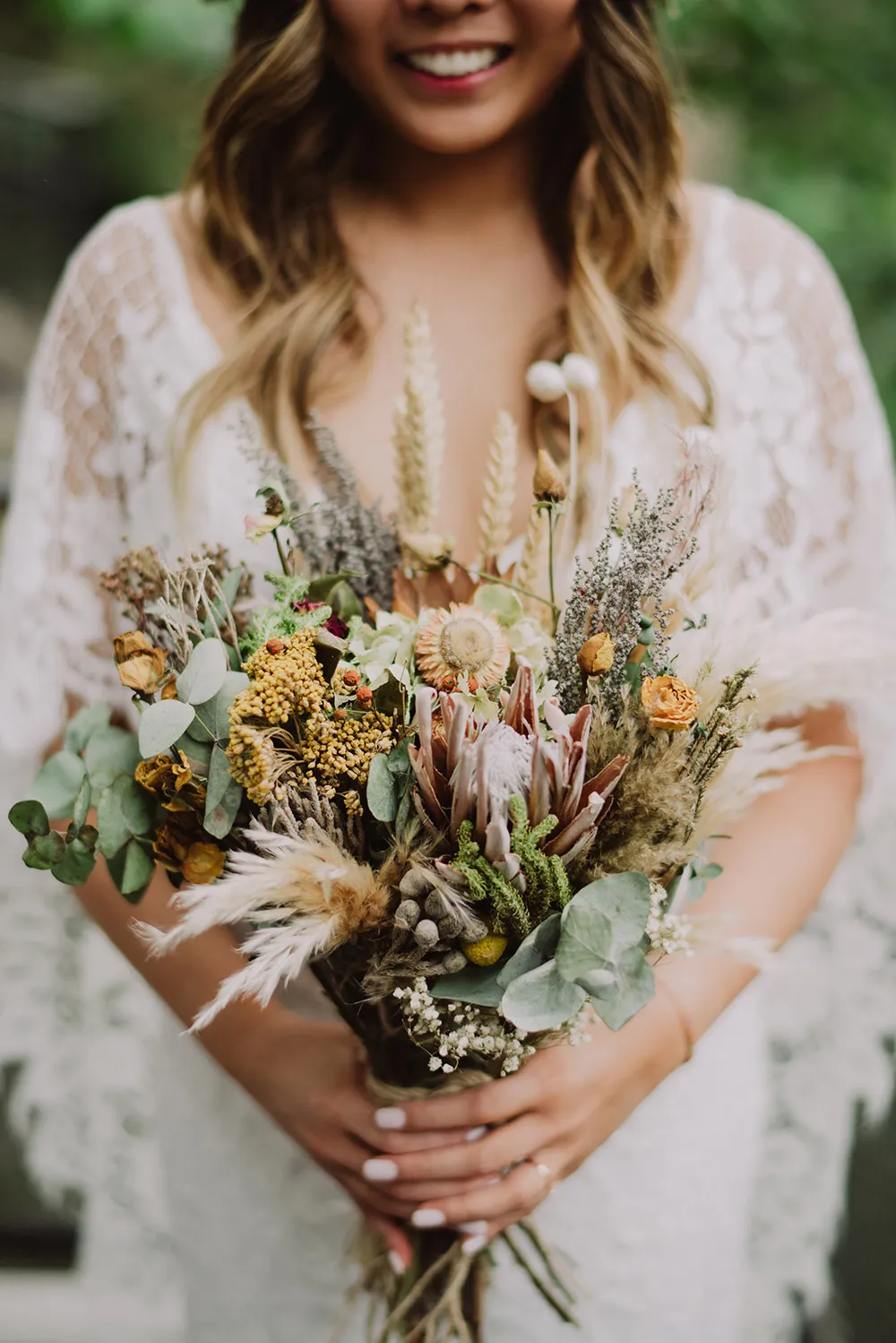 Chong Yee Photography. theweddingnotebook.com