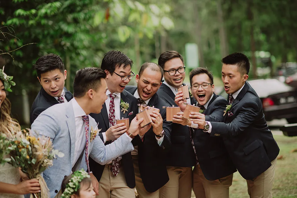 Chong Yee Photography. theweddingnotebook.com