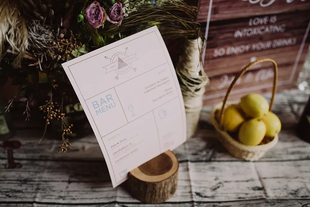 Chong Yee Photography. theweddingnotebook.com