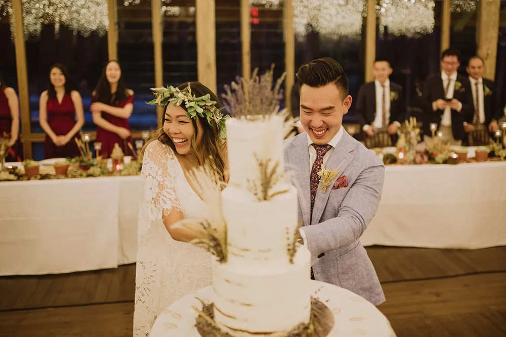 Chong Yee Photography. theweddingnotebook.com