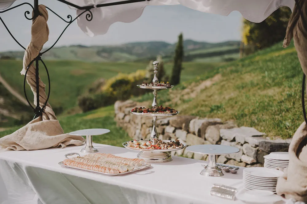 Photo by Gianluca Adovacio. theweddingnotebook.com