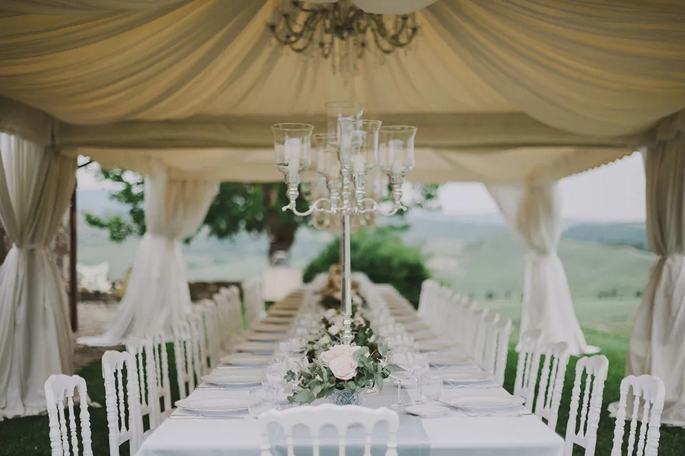 Photo by Gianluca Adovacio. theweddingnotebook.com