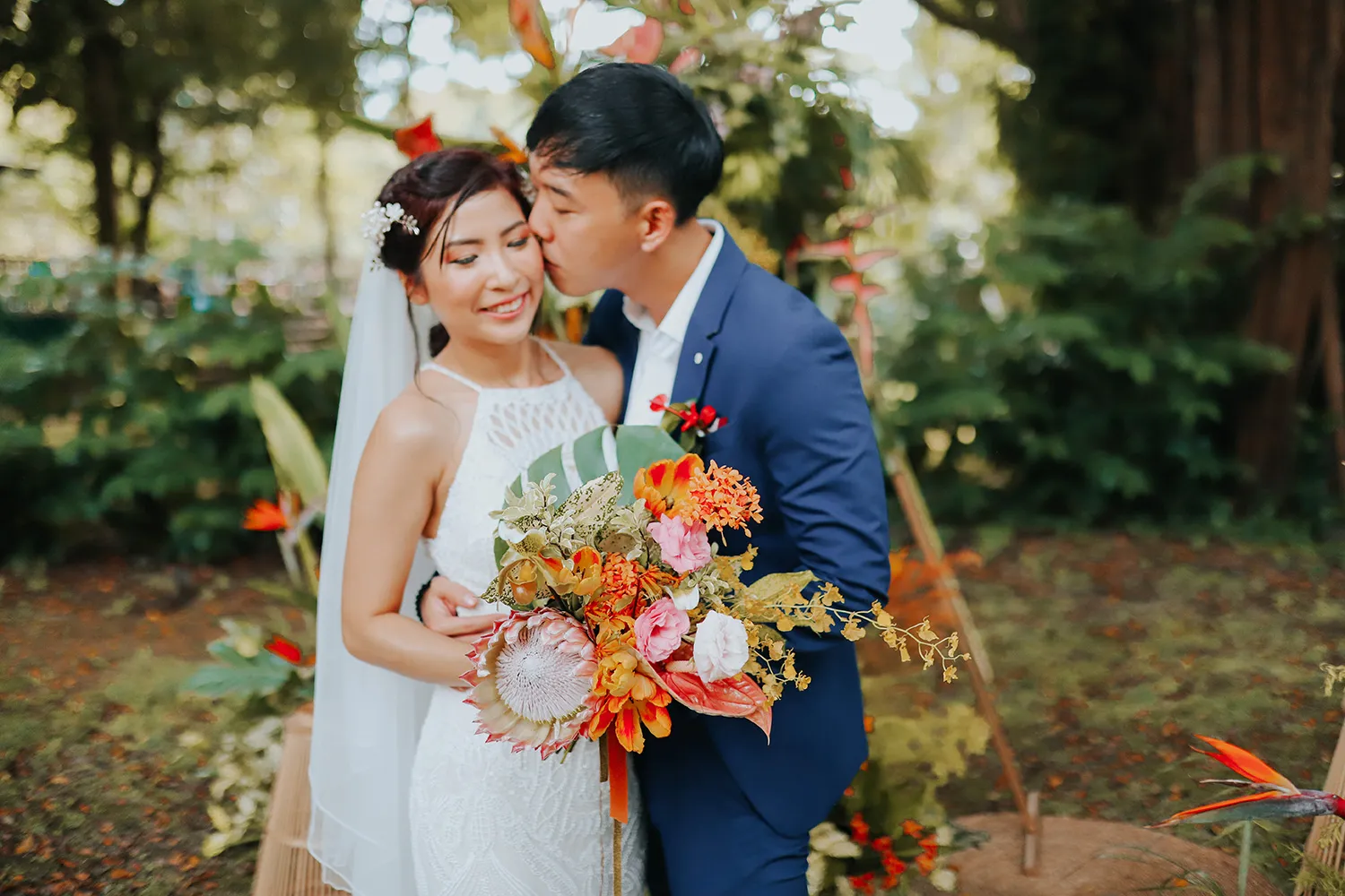 Photo by Present on Pixels. theweddingnotebook.com