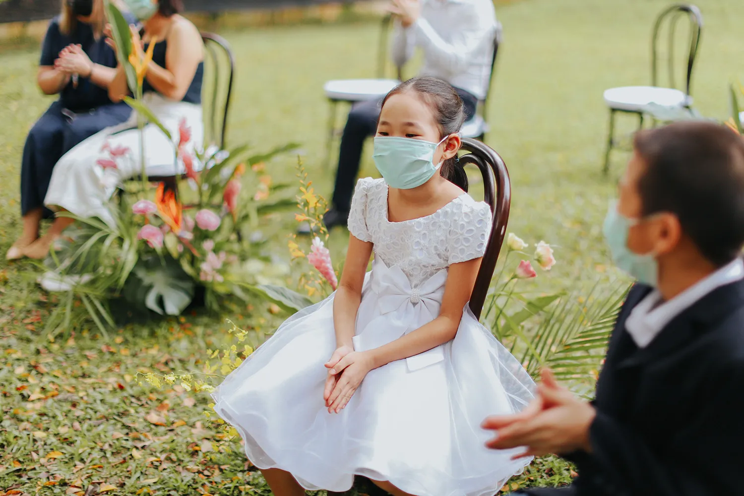 Photo by Present on Pixels. theweddingnotebook.com