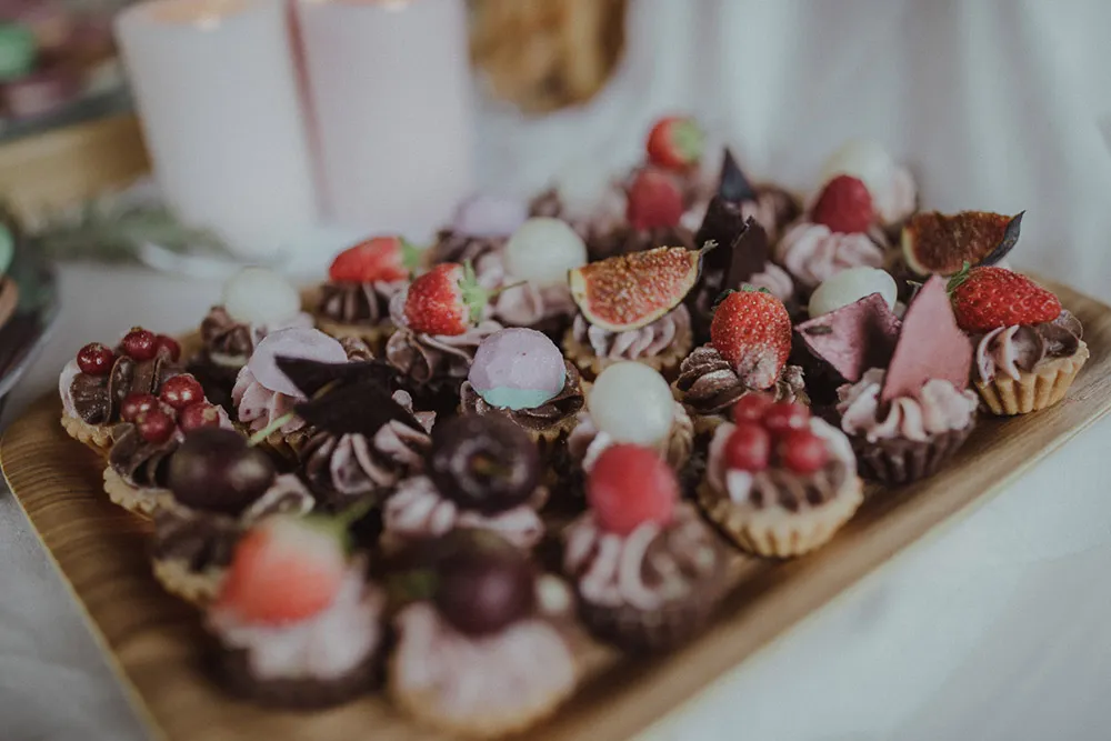 Photo by Hellojanelee. theweddingnotebook.com