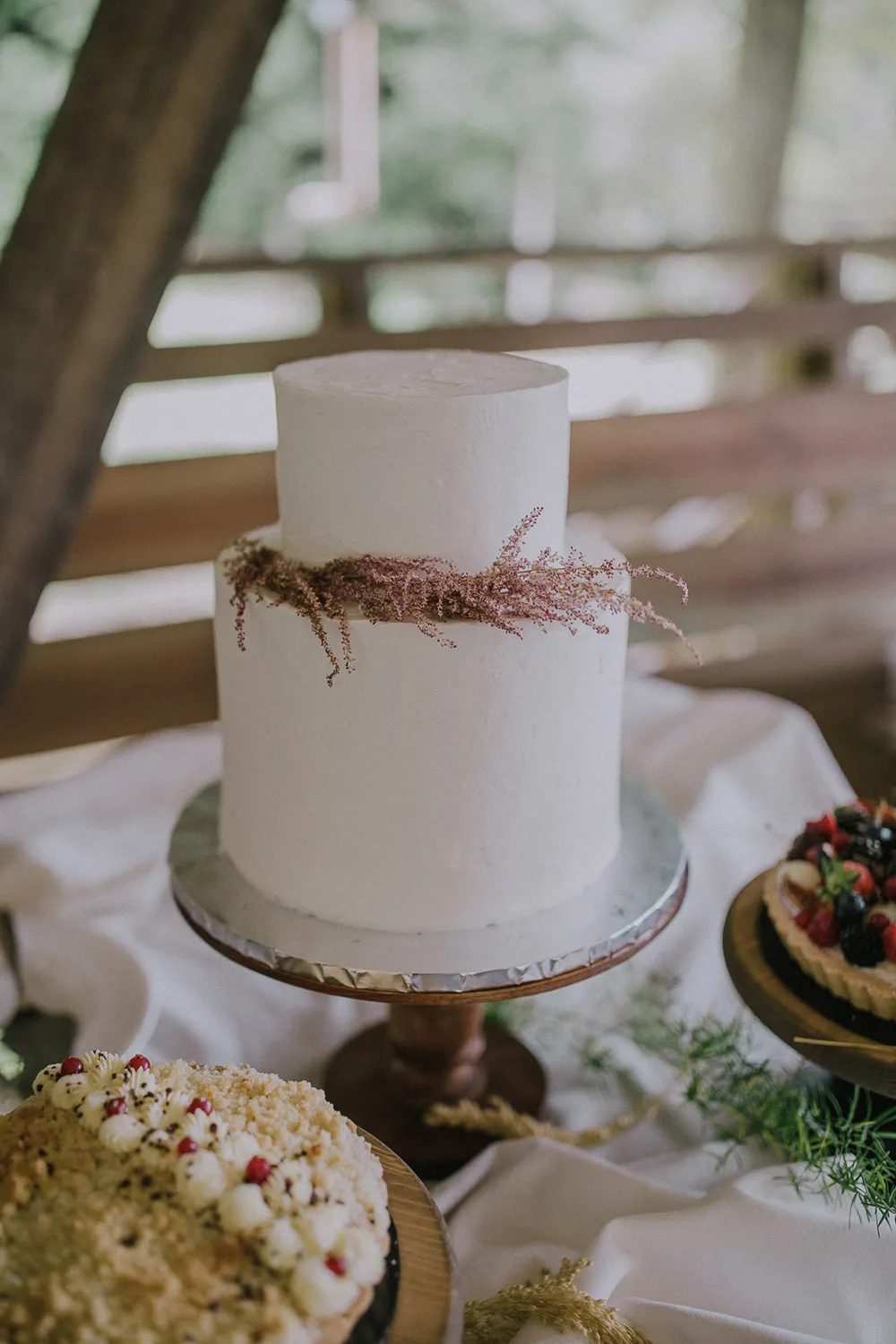 Photo by Hellojanelee. theweddingnotebook.com