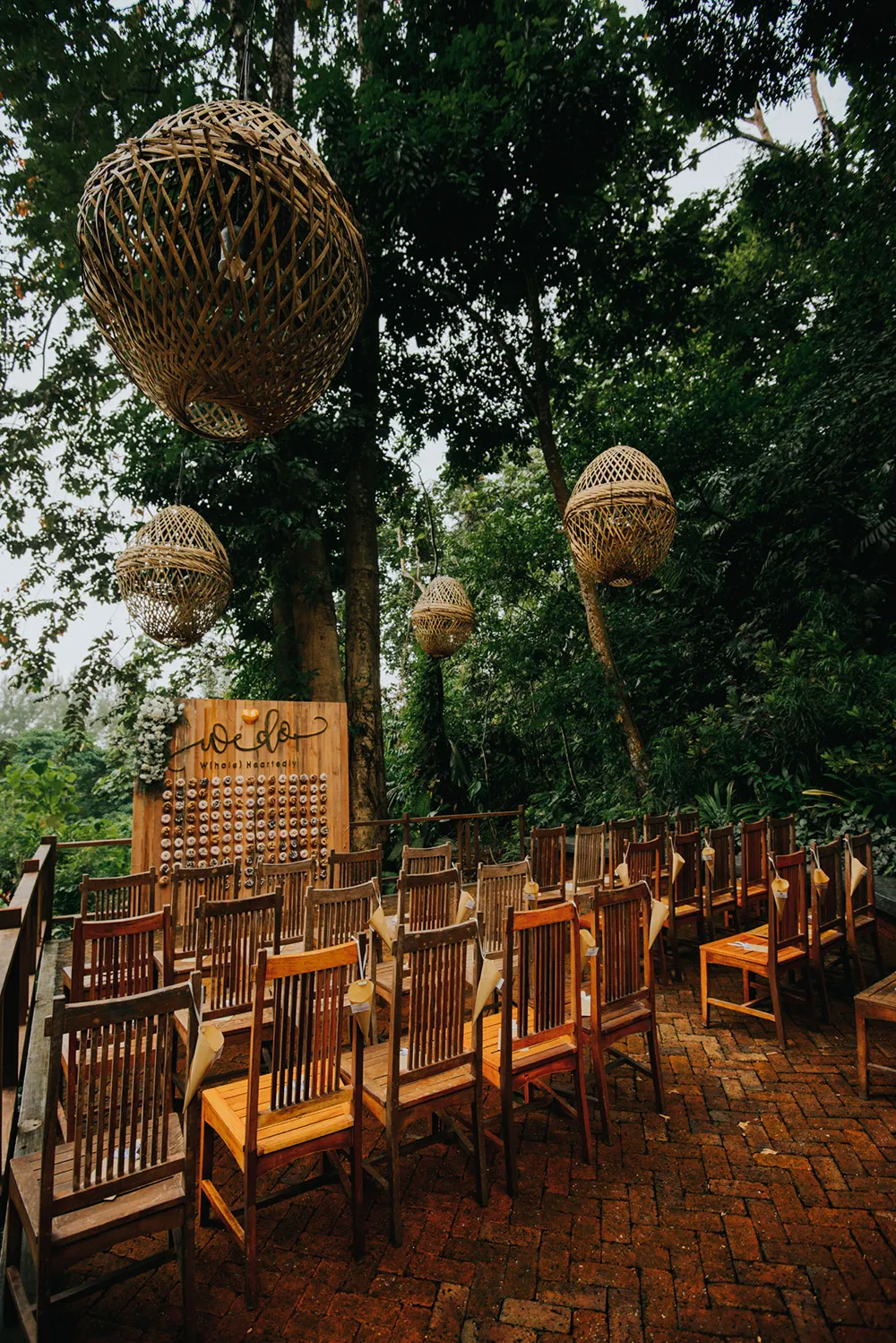 Photo by Fixer Photography. theweddingnotebook.com