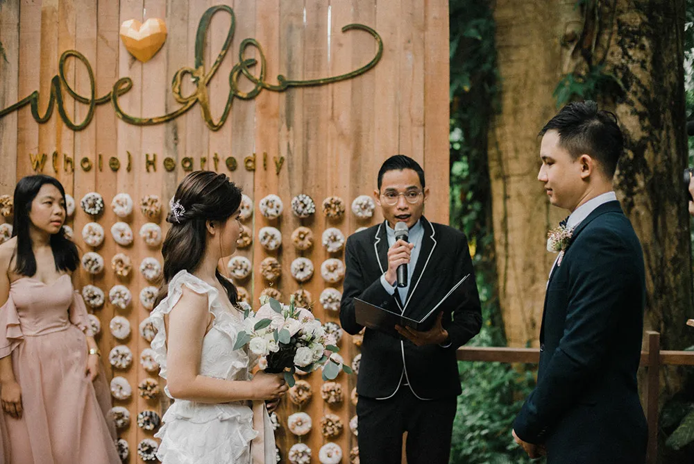 Photo by Fixer Photography. theweddingnotebook.com