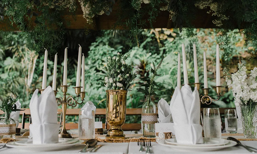 Photo by Fixer Photography. theweddingnotebook.com