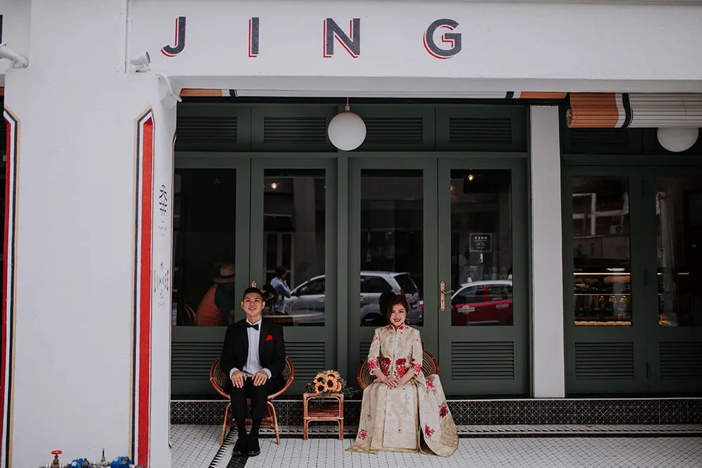 Photo by Jessielyee Photography. theweddingnotebook.com