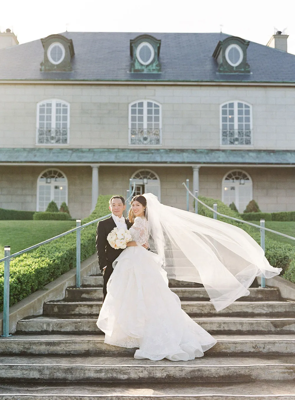 Photo by Lilikad Photography. theweddingnotebook.com