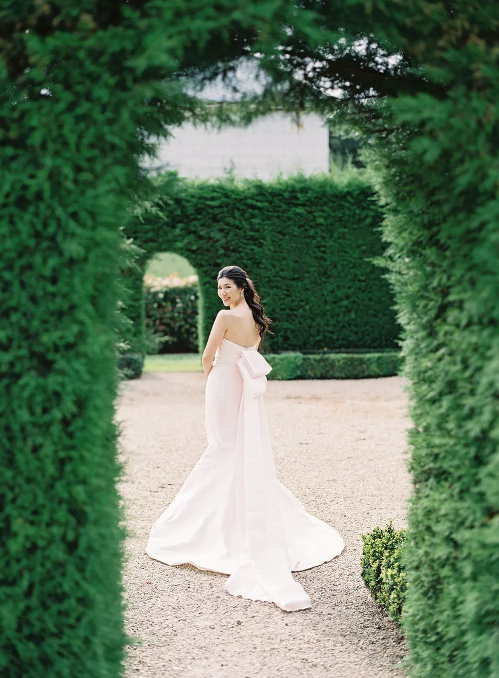 Photo by Lilikad Photography. theweddingnotebook.com