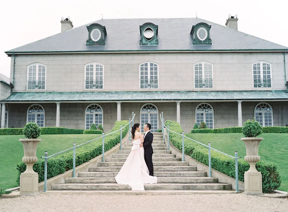 Photo by Lilikad Photography. theweddingnotebook.com