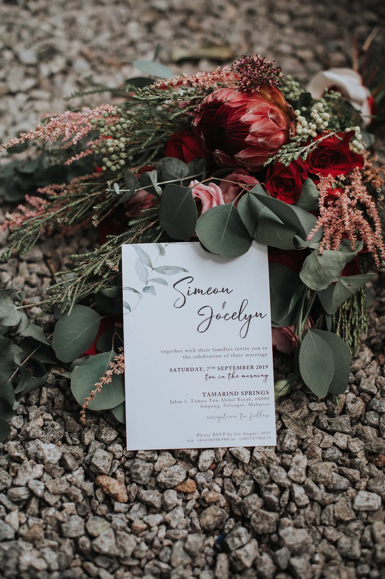 Zach Chin of Munkeat Studio. theweddingnotebook.com