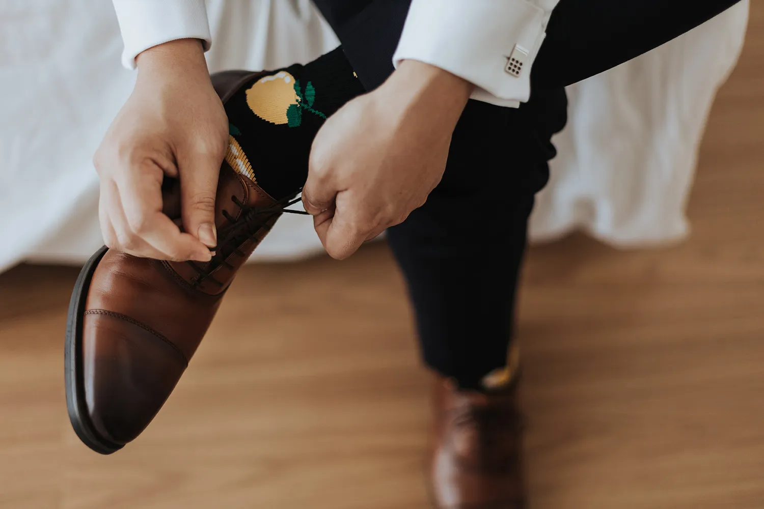 Zach Chin of Munkeat Studio. theweddingnotebook.com