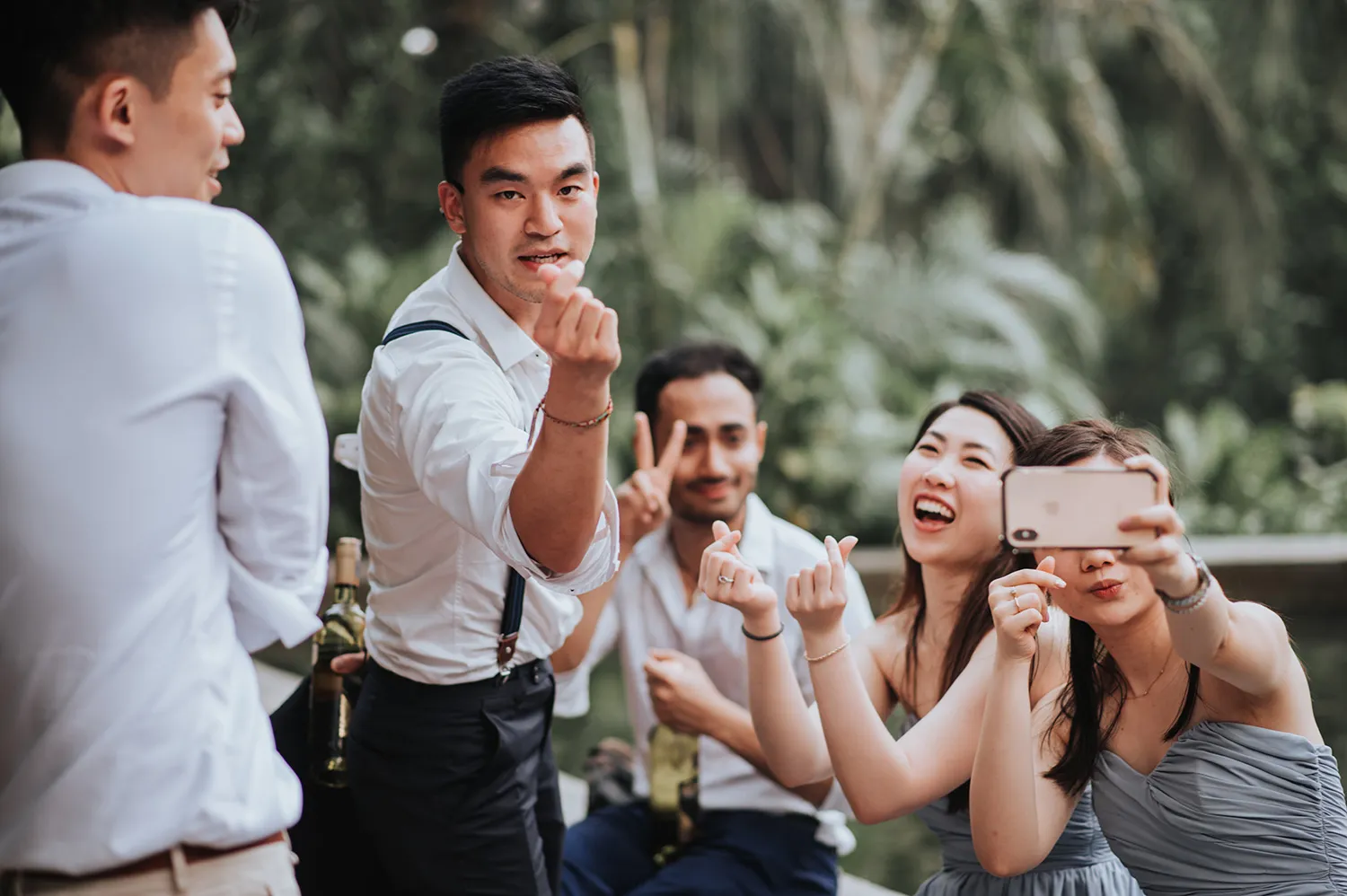 Zach Chin of Munkeat Studio. theweddingnotebook.com