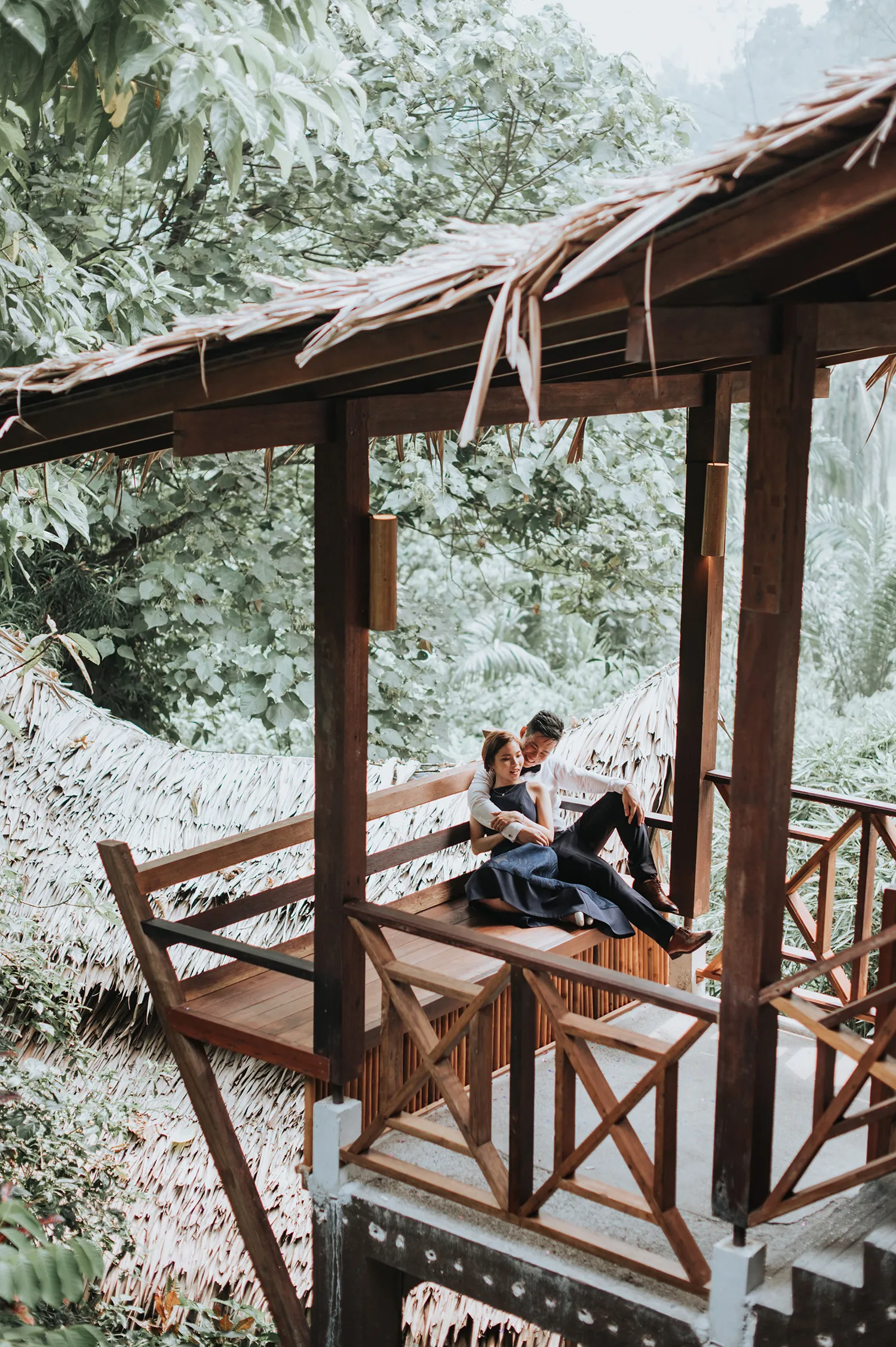 Zach Chin of Munkeat Studio. theweddingnotebook.com