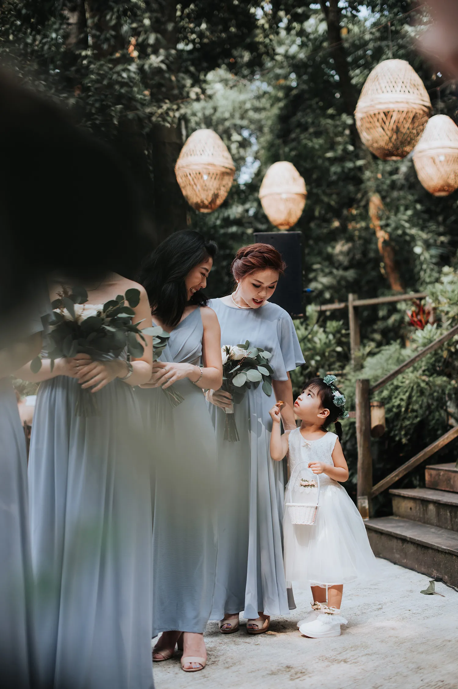 Zach Chin of Munkeat Studio. theweddingnotebook.com