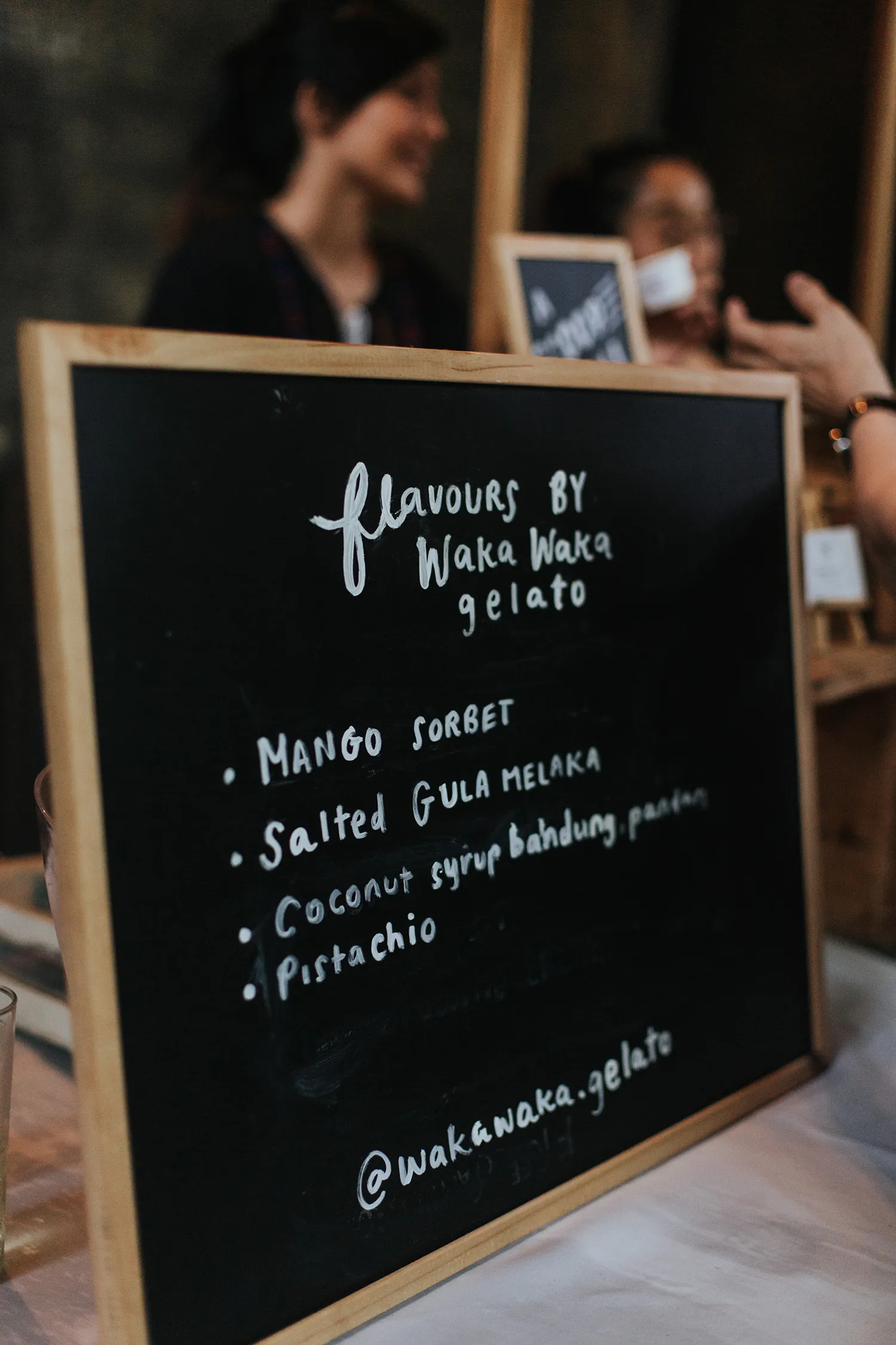 Zach Chin of Munkeat Studio. theweddingnotebook.com