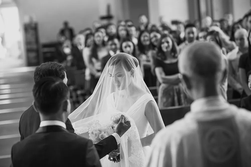 Munkeat Photography. theweddingnotebook.com