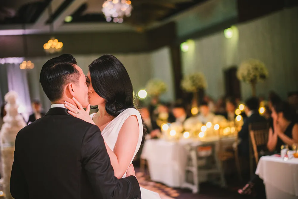 Munkeat Photography. theweddingnotebook.com